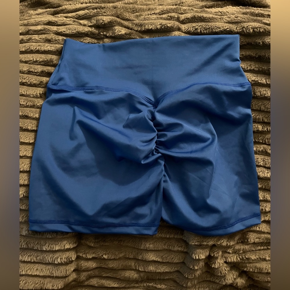 Butt Scrunch Shorts